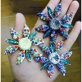 Con Quay Hand Spinner - Fidget Spinner 9 cánh đính đá 002