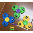 Con Quay Giảm Stress Hand Spinner - Fidget Spinner 3 cánh 3 bi xoắn 666