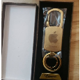 Bật lửa móc khóa apple